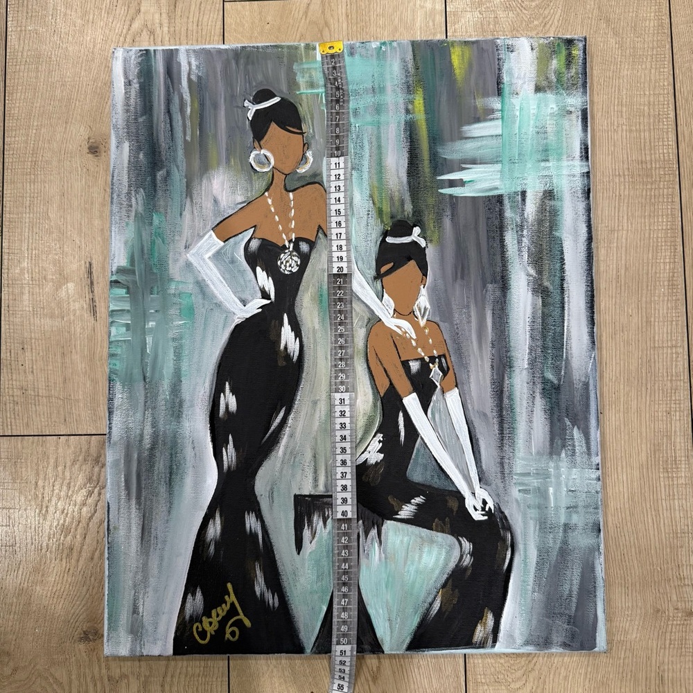 Handmade Elegant Black and White Fashion Art Canvas - Picture 3 of 3